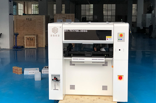 合肥客戶SMT設(shè)備專車(chē)送貨，貨到上門(mén)安裝調(diào)試