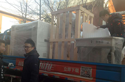 上?？蛻鬝MT設(shè)備專車送貨，貨到上門安裝調(diào)試