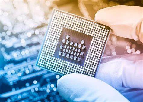 美國(guó)商務(wù)部正式宣布：解除中國(guó)芯片禁令！美國(guó)